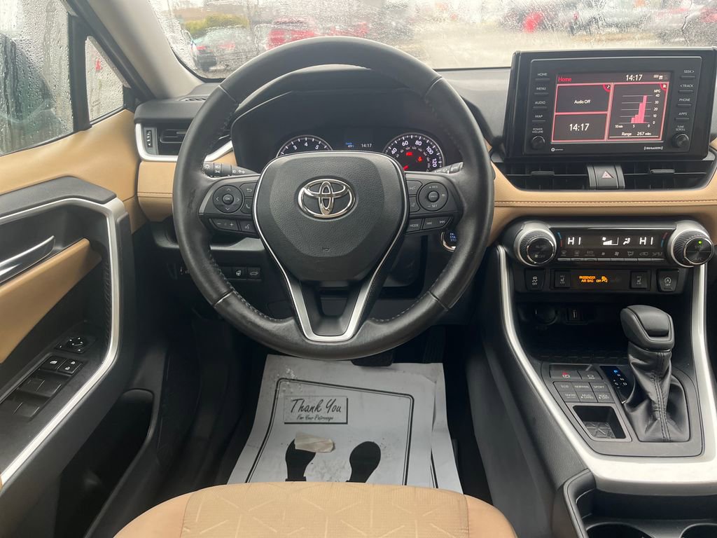 Certified 2020 Toyota RAV4 XLE image 15