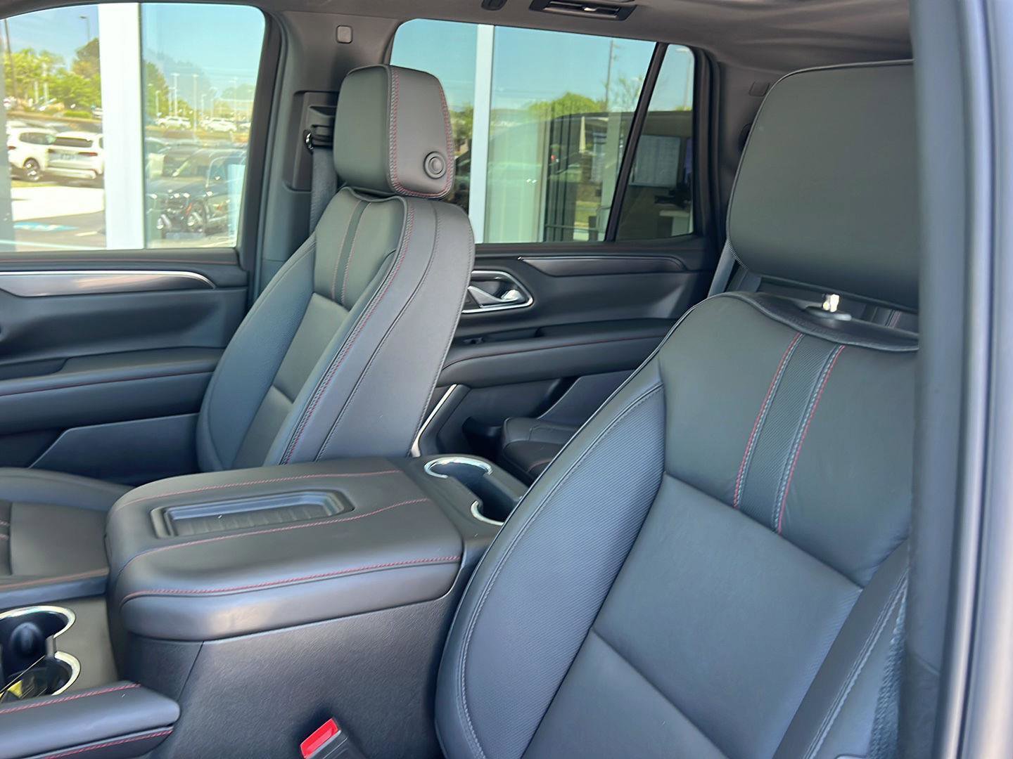 Used 2024 Chevrolet Tahoe RST w/ Luxury Package image 32