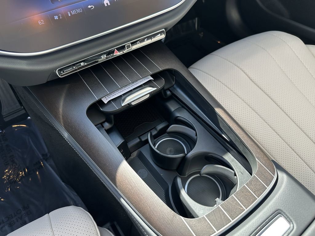 New 2026 Mercedes-Benz E 450 4MATIC Sedan image 32