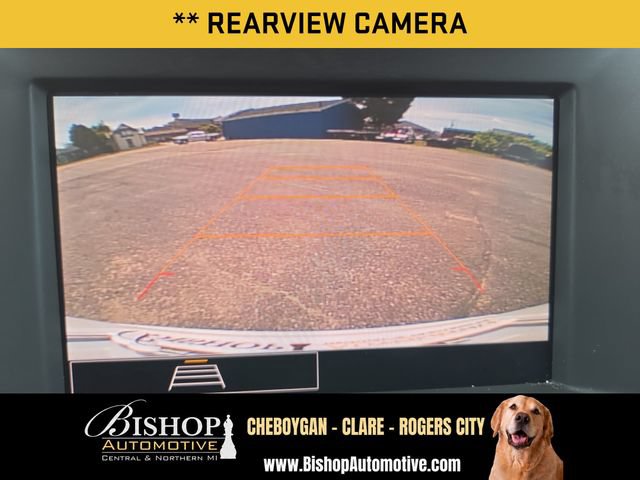 Used 2024 GMC Terrain SLE w/ LPO, Floor Liner Package FWD image 6