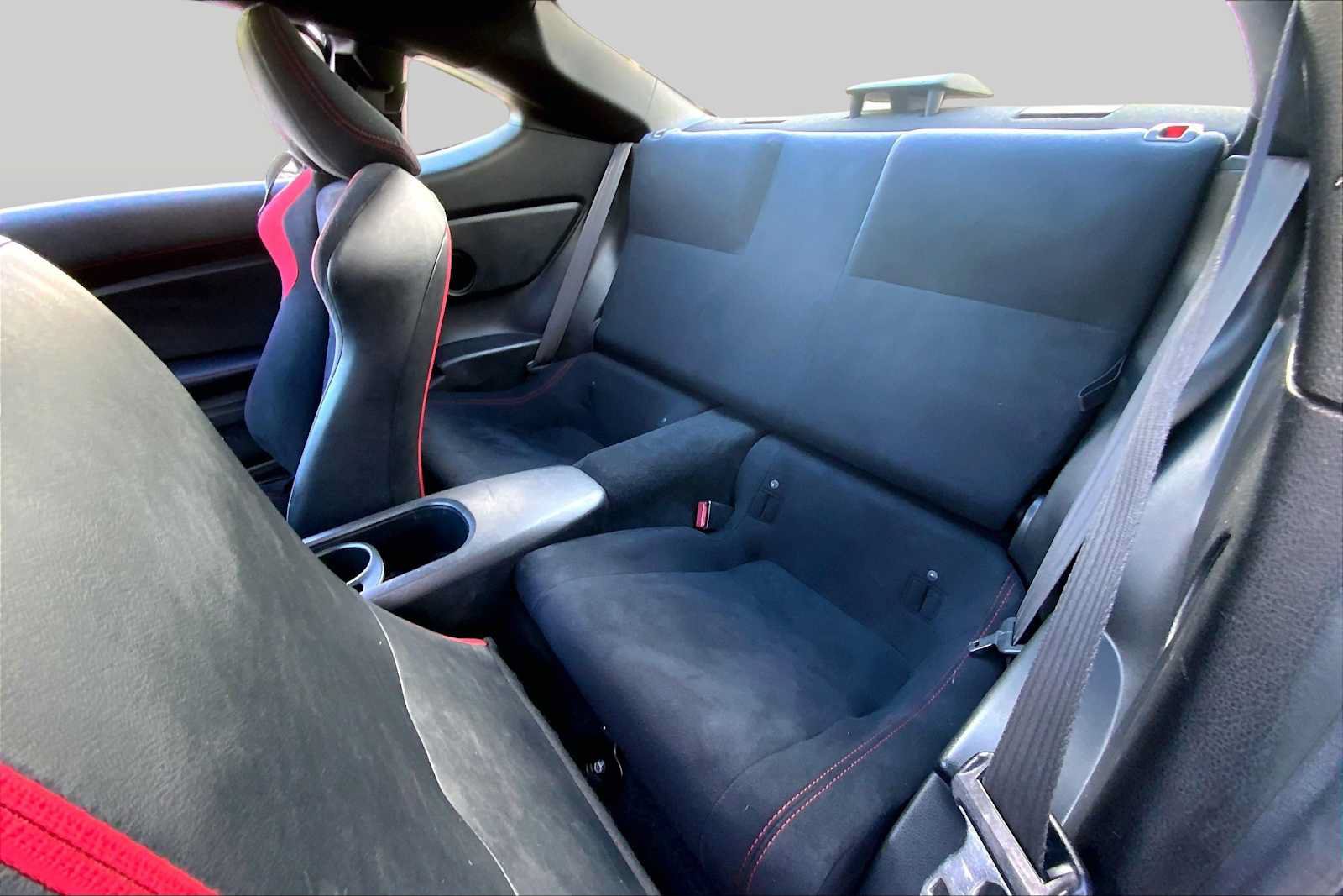 Used 2015 Scion FR-S RWD image 18