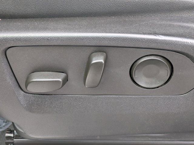 Used 2023 Chevrolet Silverado 1500 LTZ image 17