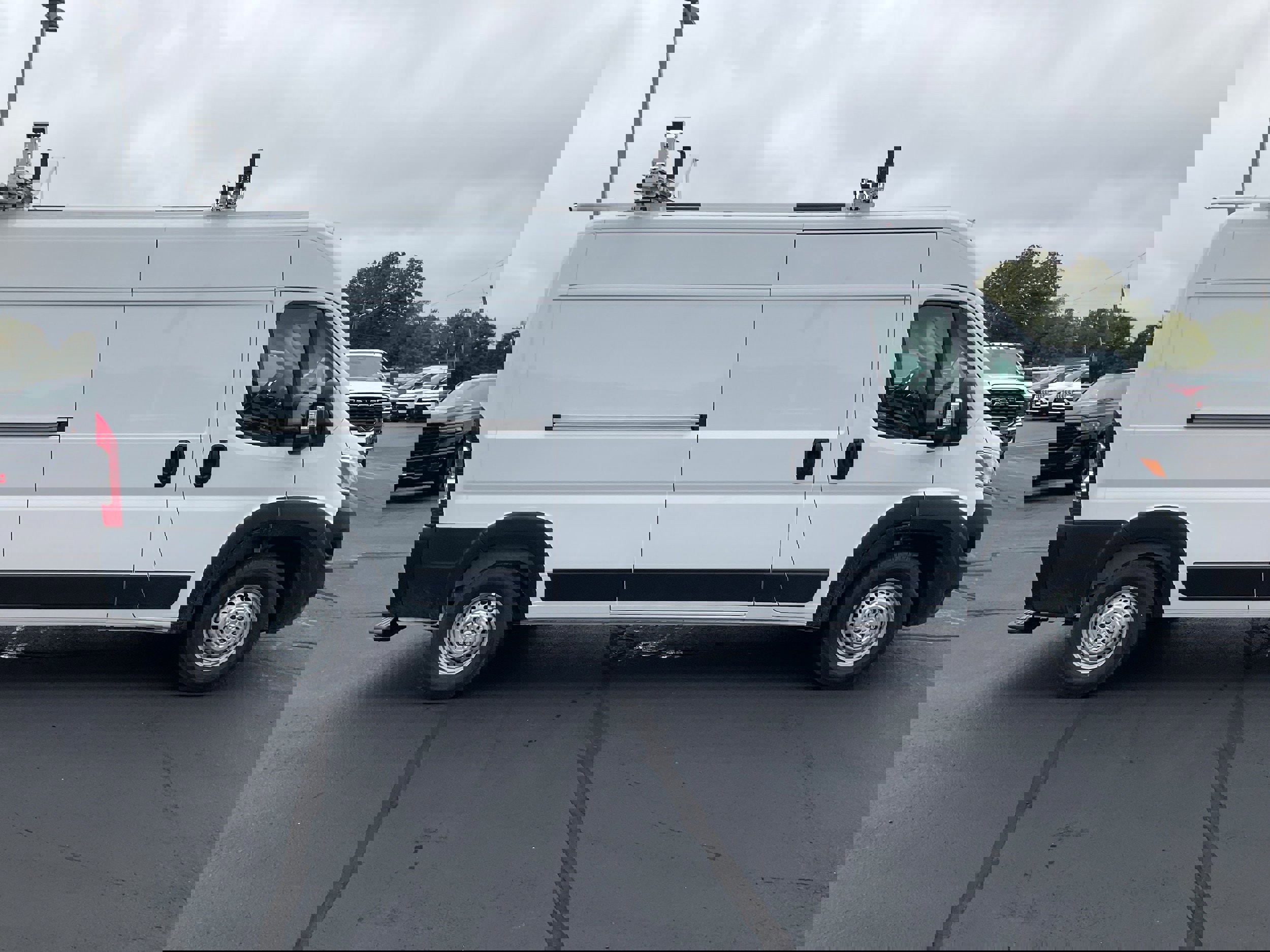 New 2025 RAM ProMaster 2500 w/ Convenience Group image 7