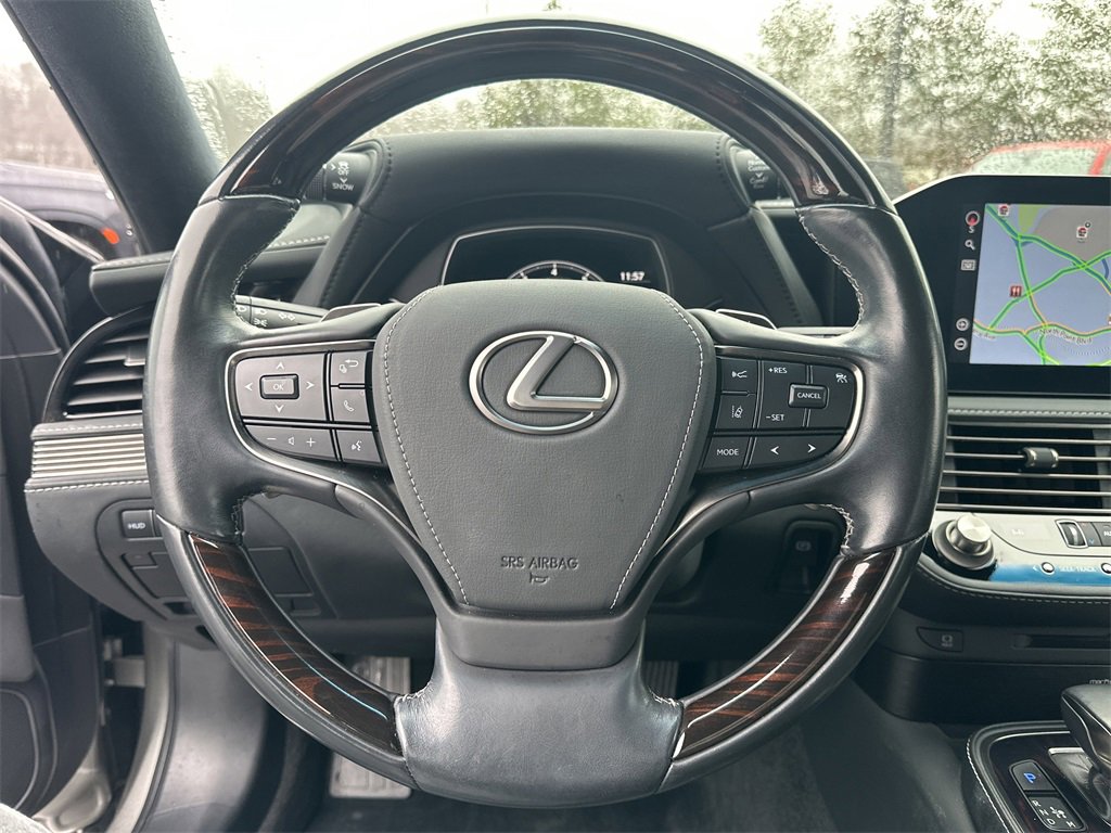 Used 2022 Lexus LS 500 AWD image 11