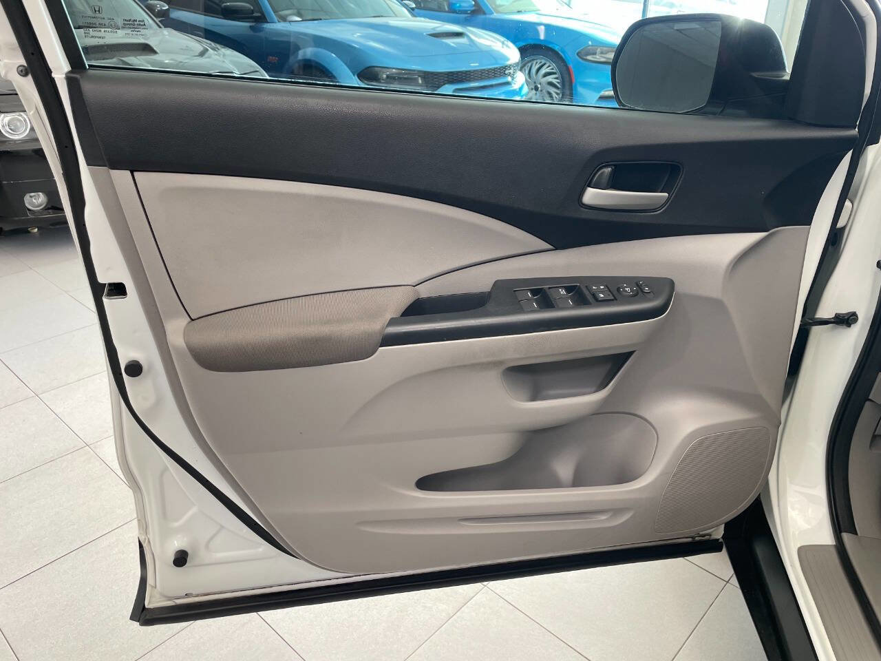 Used 2014 Honda CR-V LX image 15