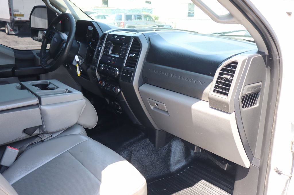Used 2017 Ford F450 XL w/ Power Equipment Group RWD image 40
