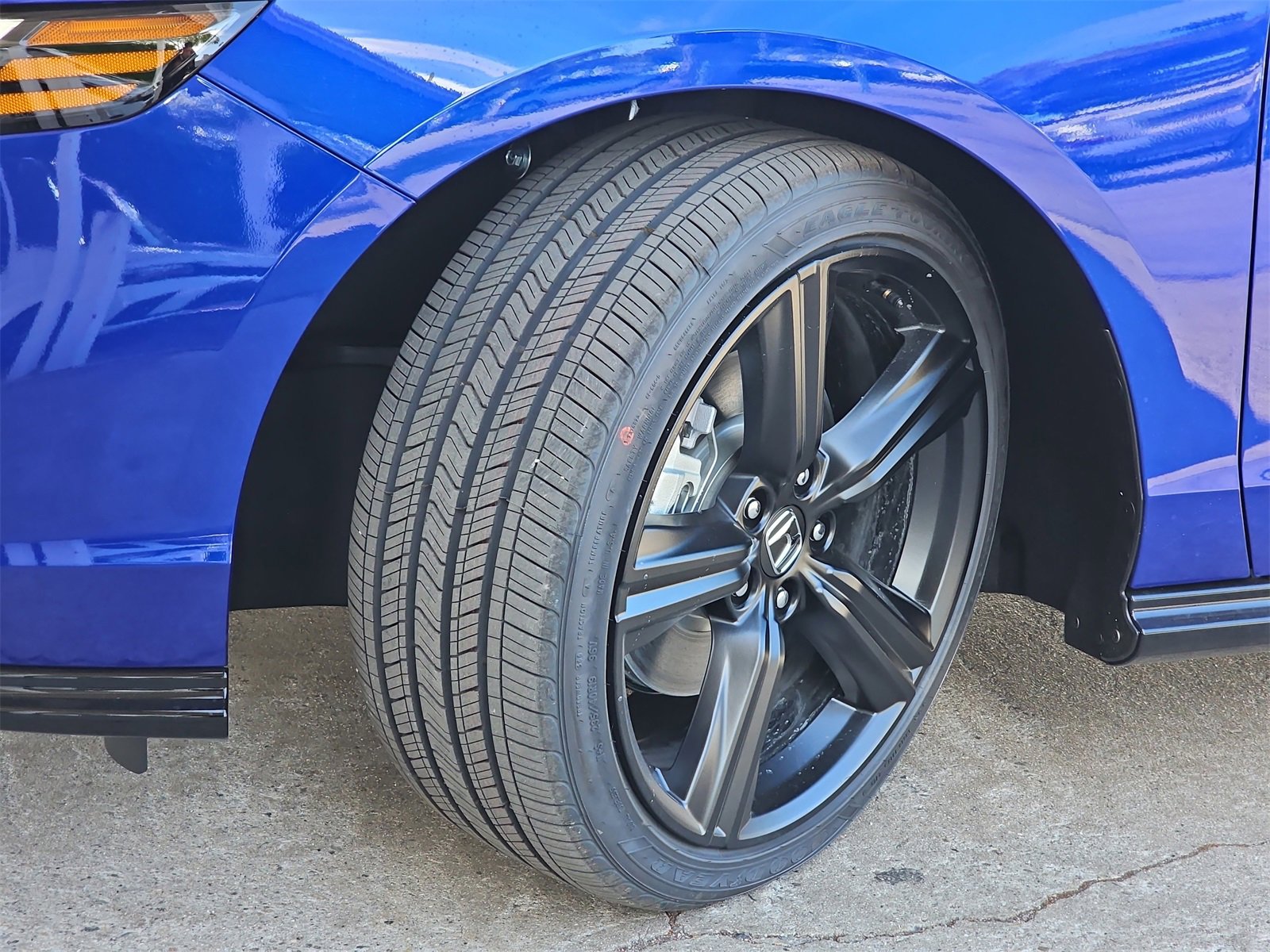 New 2025 Honda Accord Sport image 31