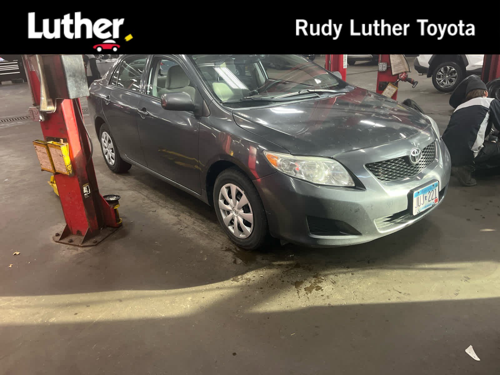 Used 2010 Toyota Corolla LE video 1