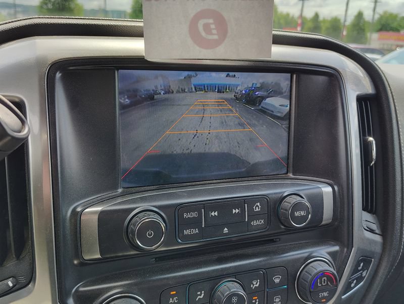 Used 2015 Chevrolet Silverado 1500 LTZ AWD/4WD image 16
