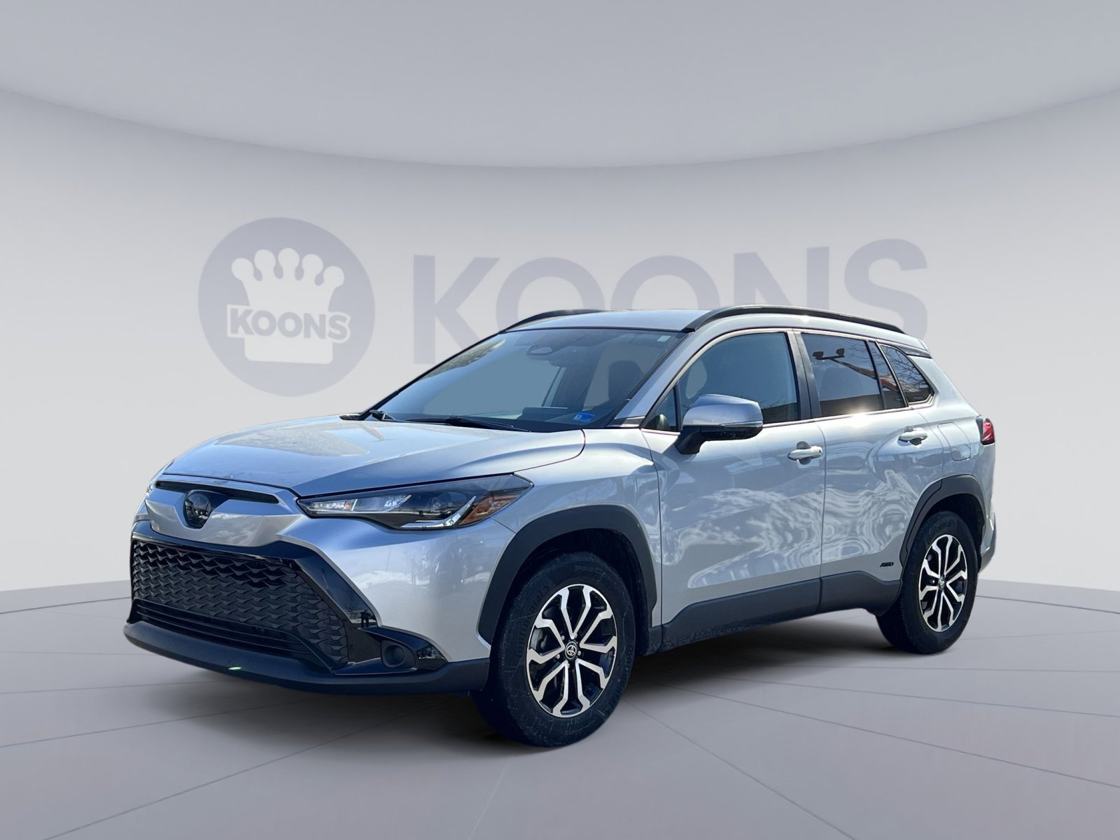 Used 2024 Toyota Corolla Cross SE image 1