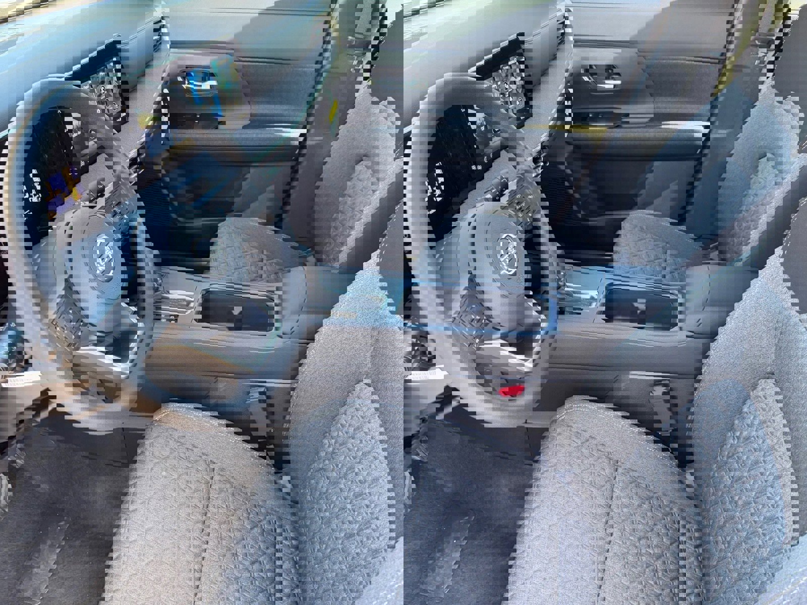 New 2026 Nissan Kicks SV w/ SV Premium Package image 18