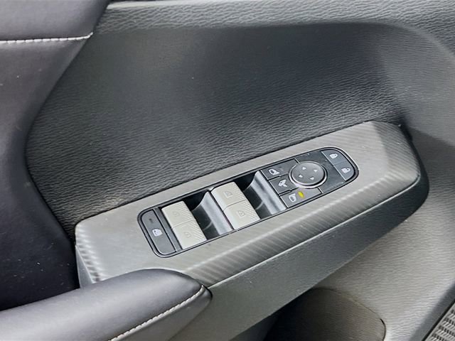 Used 2025 Mitsubishi Outlander SE AWD/4WD image 9