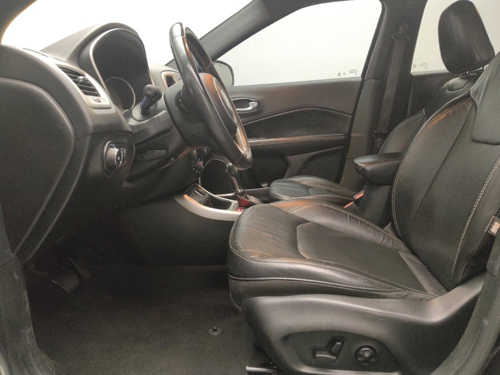 Used 2021 Jeep Compass Latitude image 17