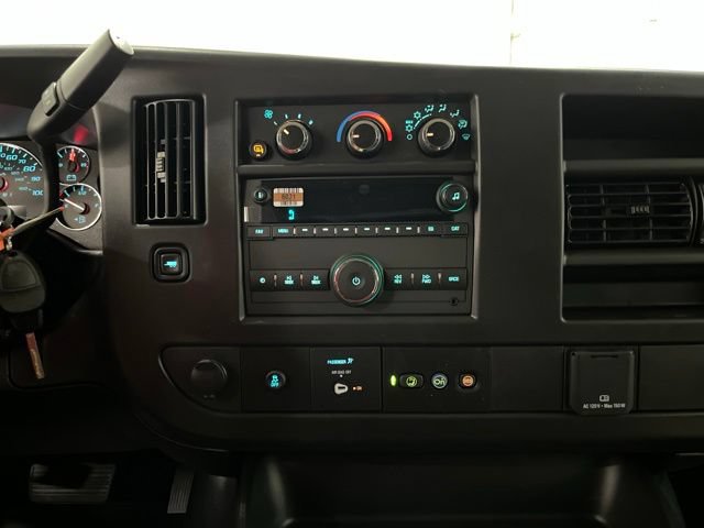 New 2026 Chevrolet Express 3500 Extended w/ Driver Convenience Package RWD image 10