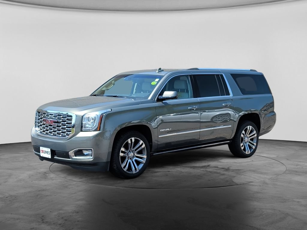 Used 2018 GMC Yukon XL Denali w/ Denali Ultimate Package AWD/4WD image 3