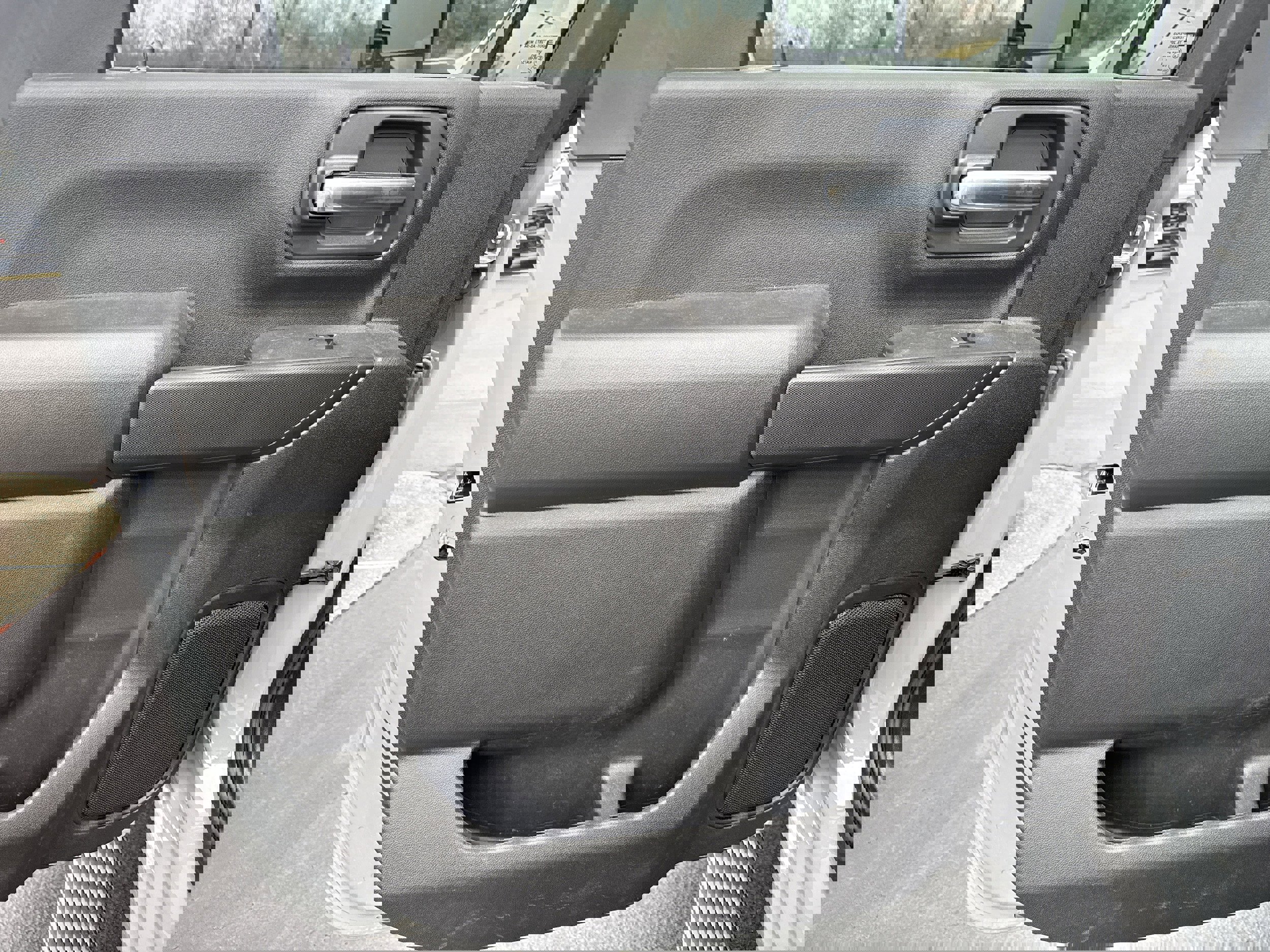 Used 2024 Chevrolet Silverado 2500 Custom w/ Custom Value Package image 11