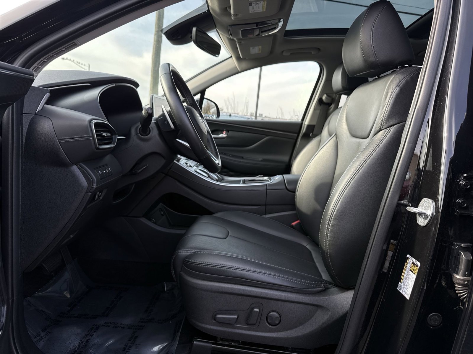 Certified 2023 Hyundai Santa Fe SEL Premium image 13