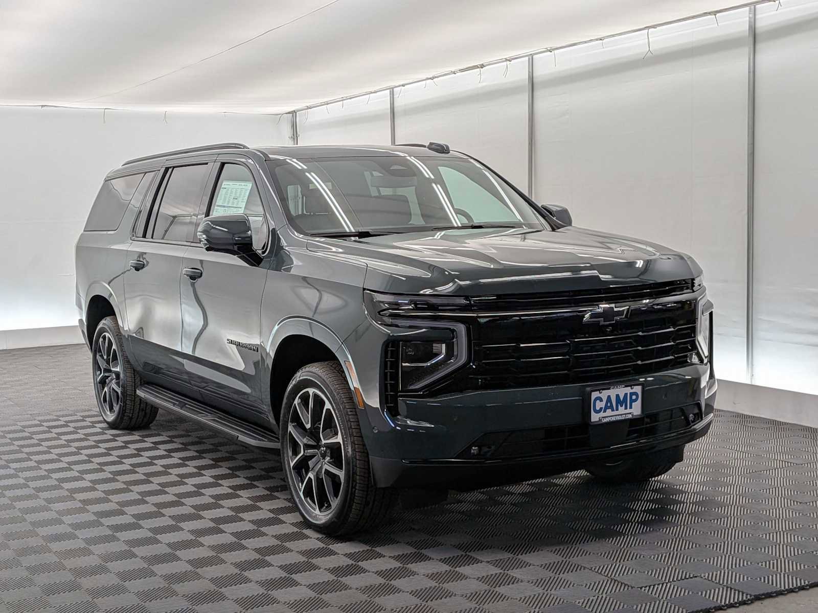 New 2026 Chevrolet Suburban RST image 8