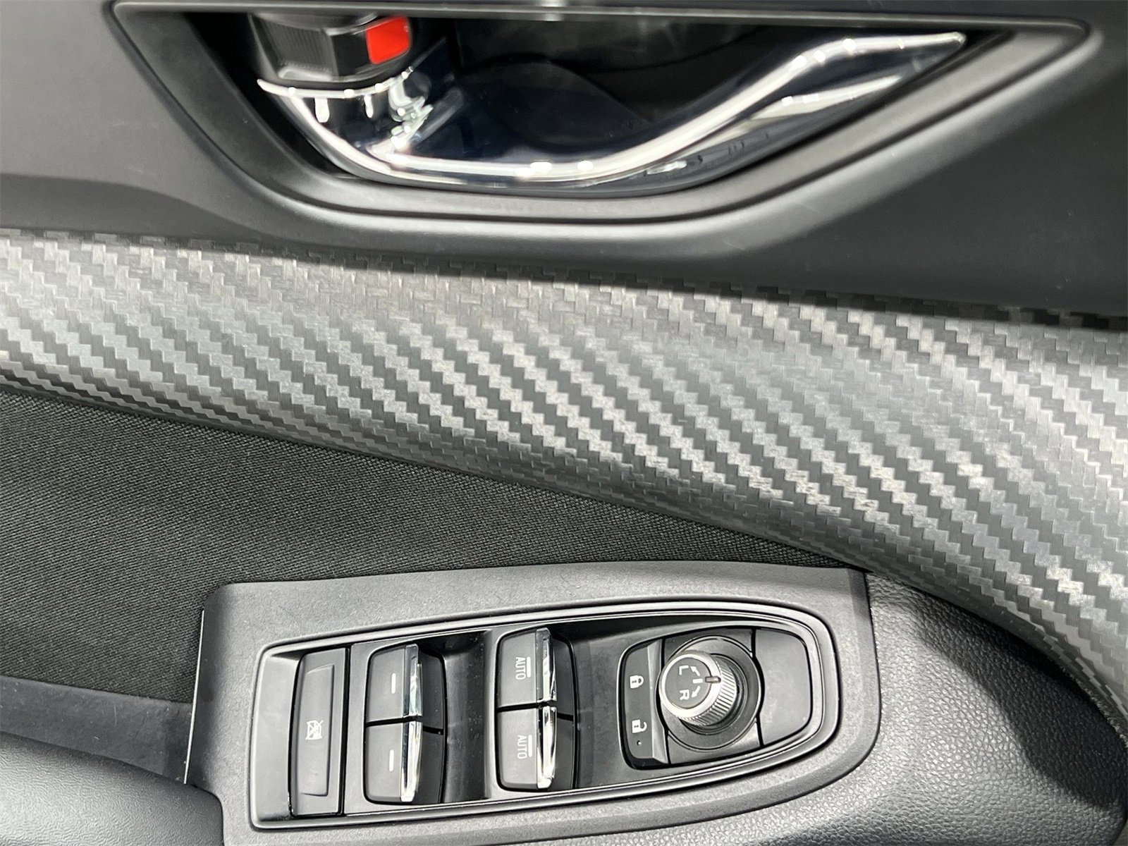 Certified 2024 Subaru Ascent Premium w/ Convenience Package image 13