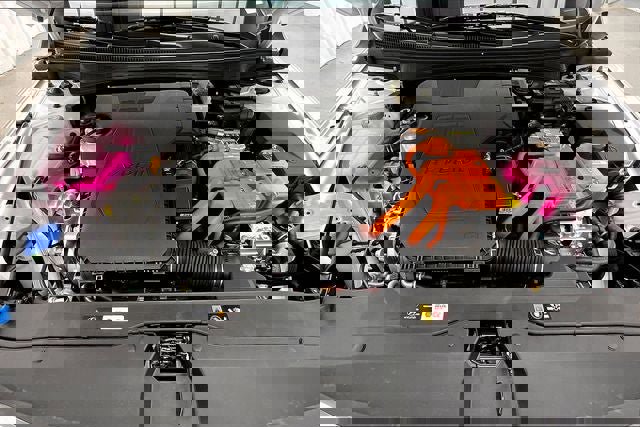 Used 2025 Hyundai Elantra SEL image 12