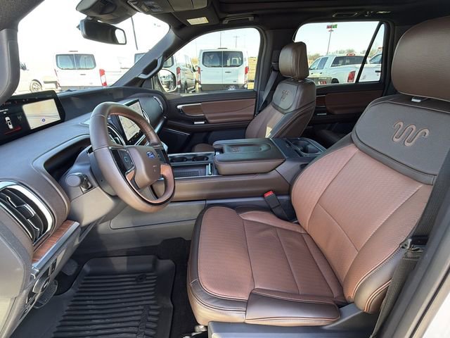 Used 2025 Ford Expedition Max King Ranch image 17