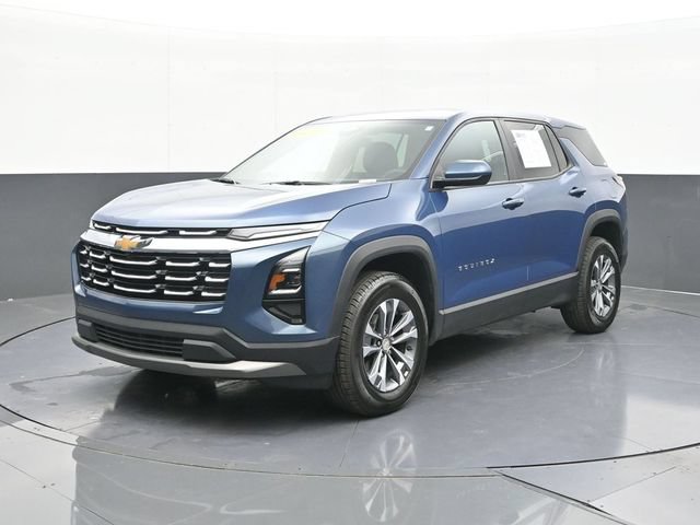 Used 2026 Chevrolet Equinox LT w/ Convenience Package II AWD/4WD image 3