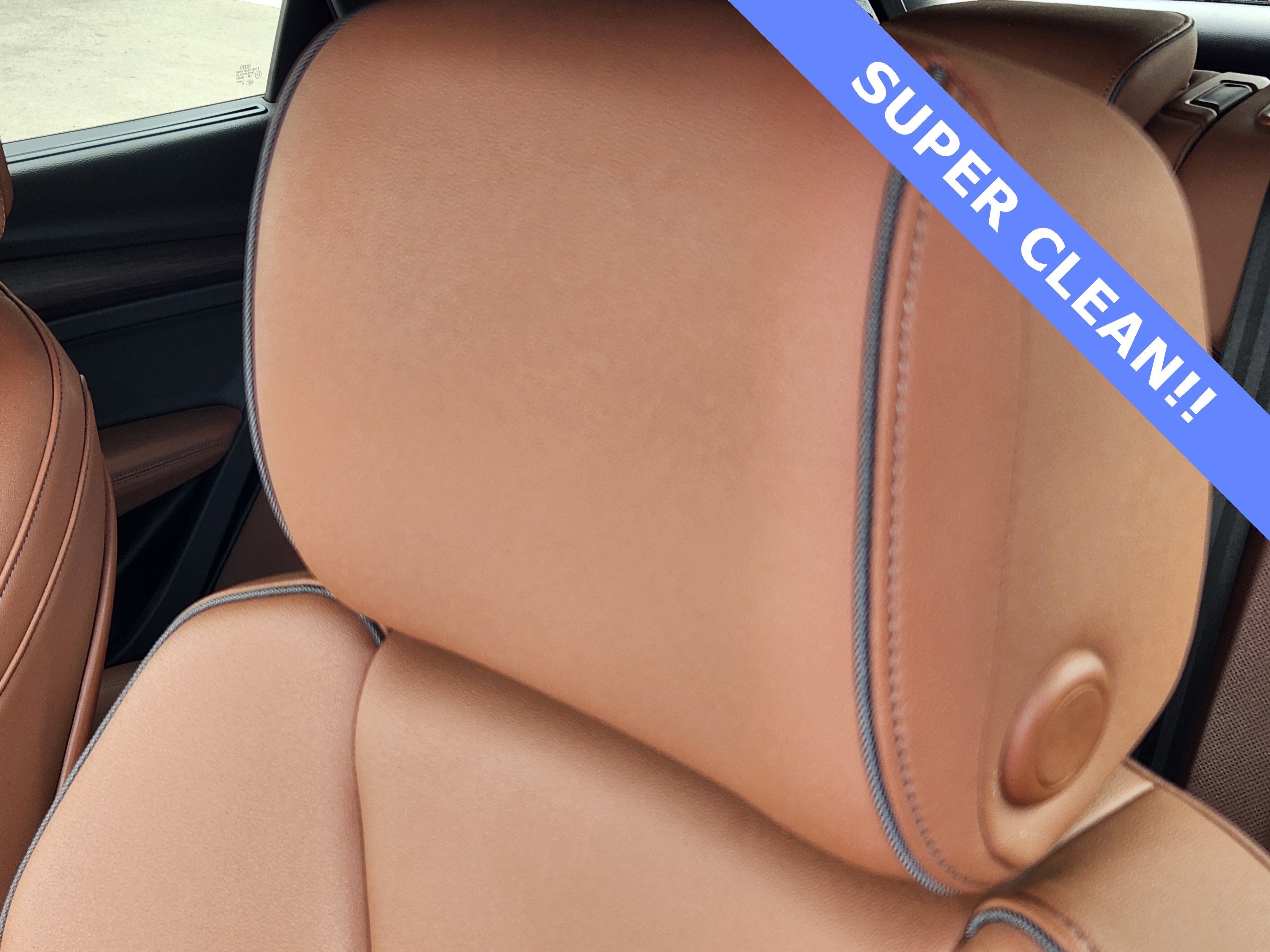 Used 2021 Audi Q5 Prestige w/ Prestige Package image 32