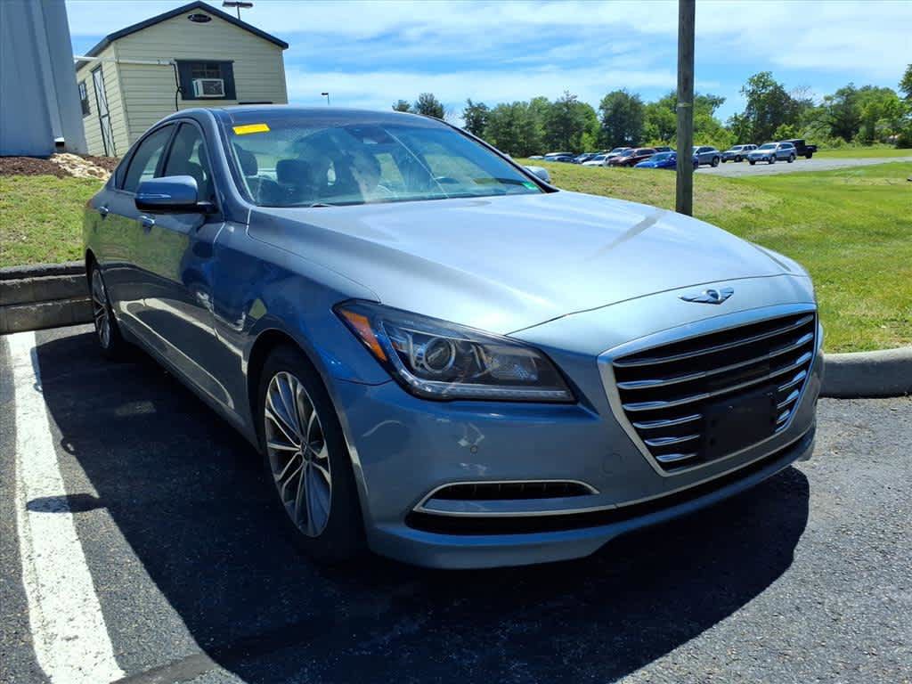 Used 2015 Hyundai Genesis 3.8 w/ Option Group 04 RWD image 11