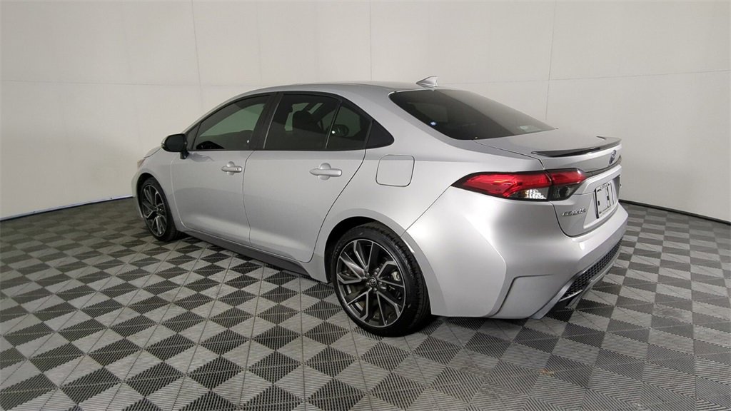 Used 2022 Toyota Corolla XSE image 7