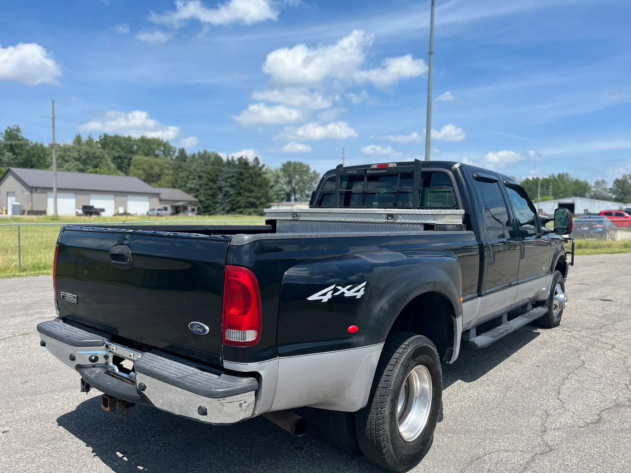 Used 2003 Ford F350 Lariat AWD/4WD image 5