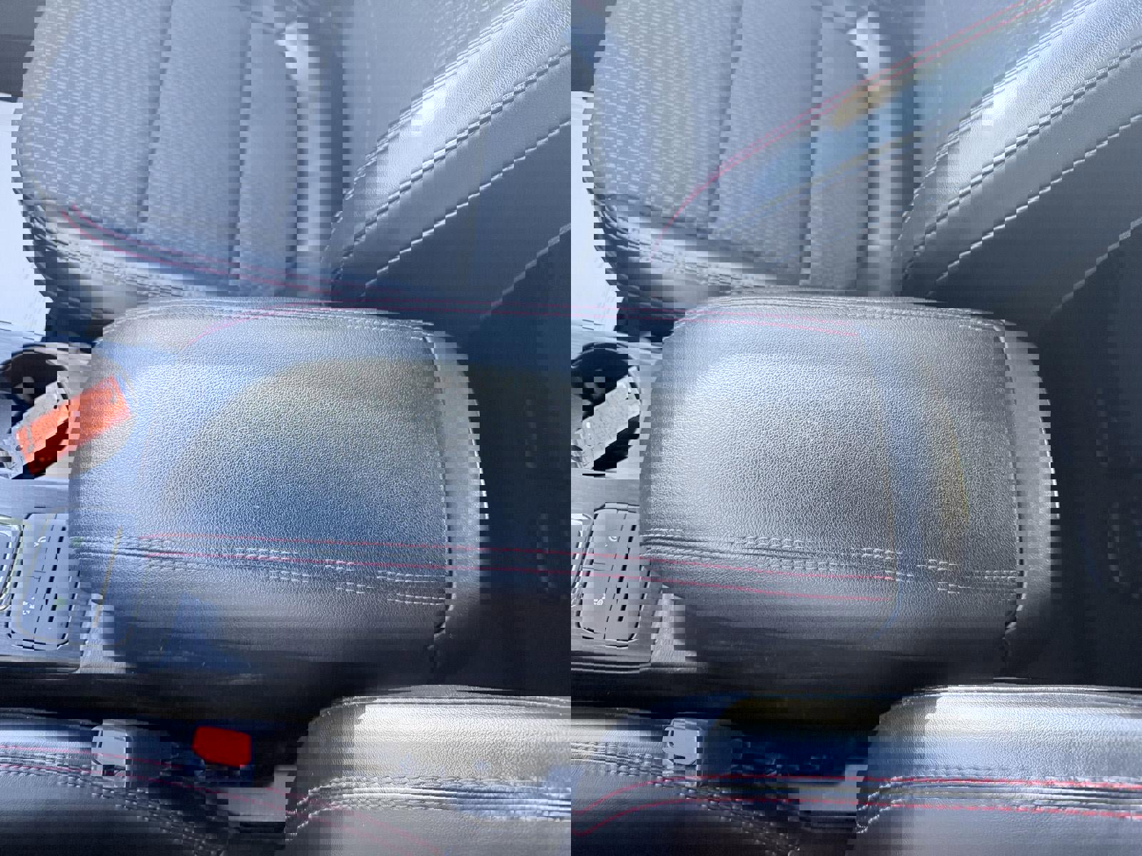 Used 2024 Ford Escape ST-Line image 28