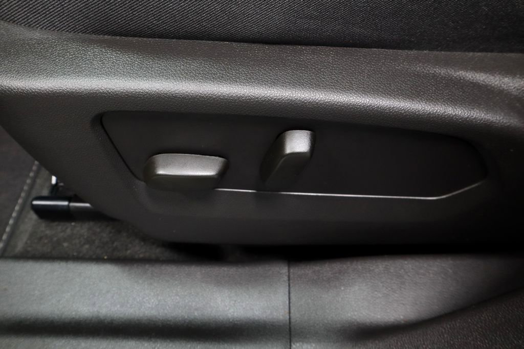 Used 2022 Buick Envision Preferred FWD image 24