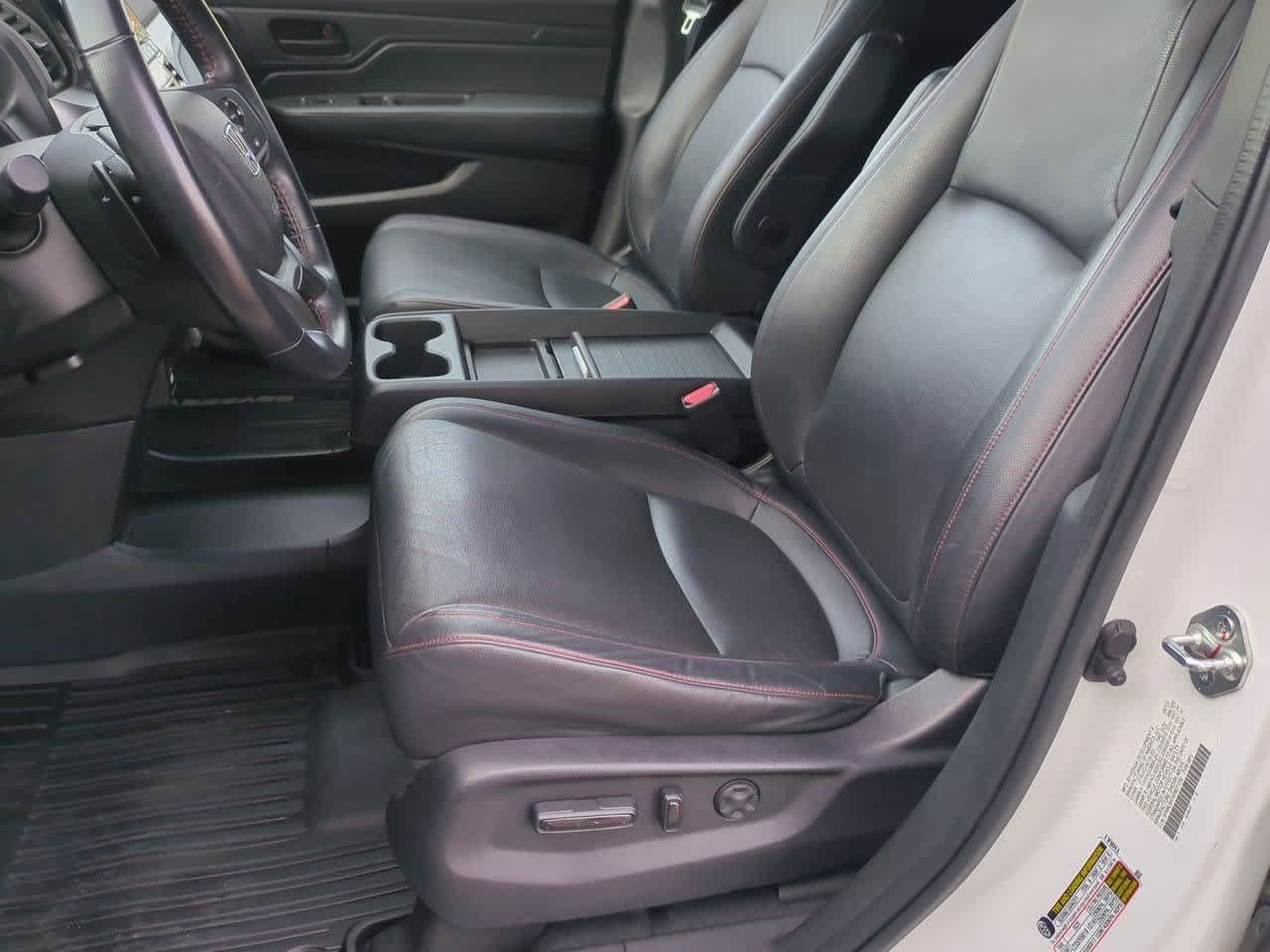 Used 2023 Honda Odyssey Sport image 15