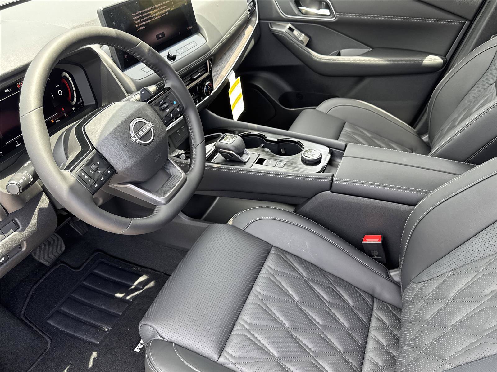 New 2026 Nissan Rogue Platinum AWD/4WD image 10