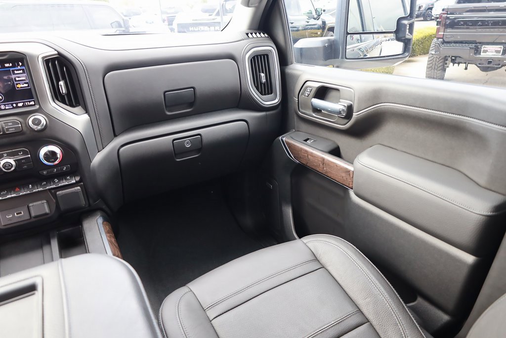 Used 2021 GMC Sierra 3500 Denali w/ Denali Black Diamond Edition image 21