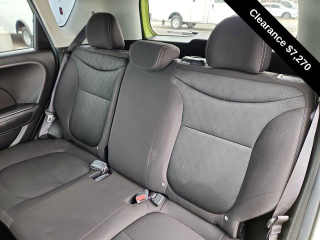 Used 2016 Kia Soul image 24
