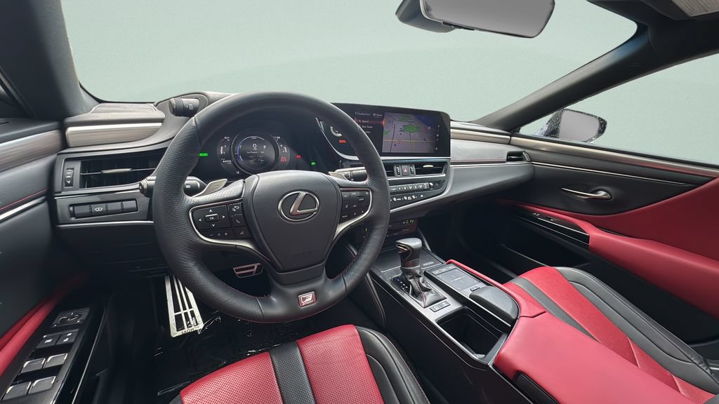 Used 2022 Lexus ES 300h F Sport w/ Accessory Package 2 FWD image 22