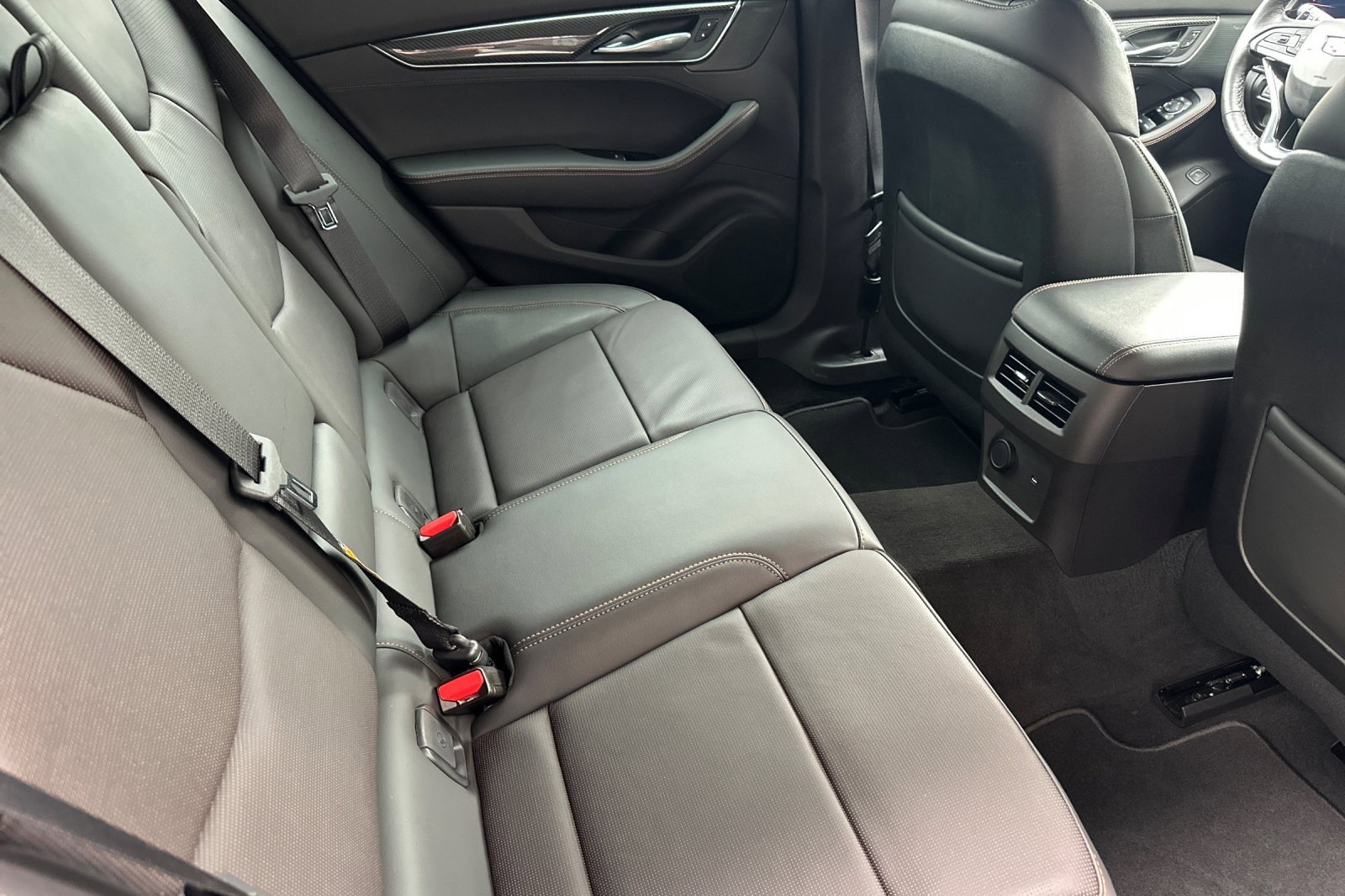 Used 2025 Cadillac CT5 Sport image 18