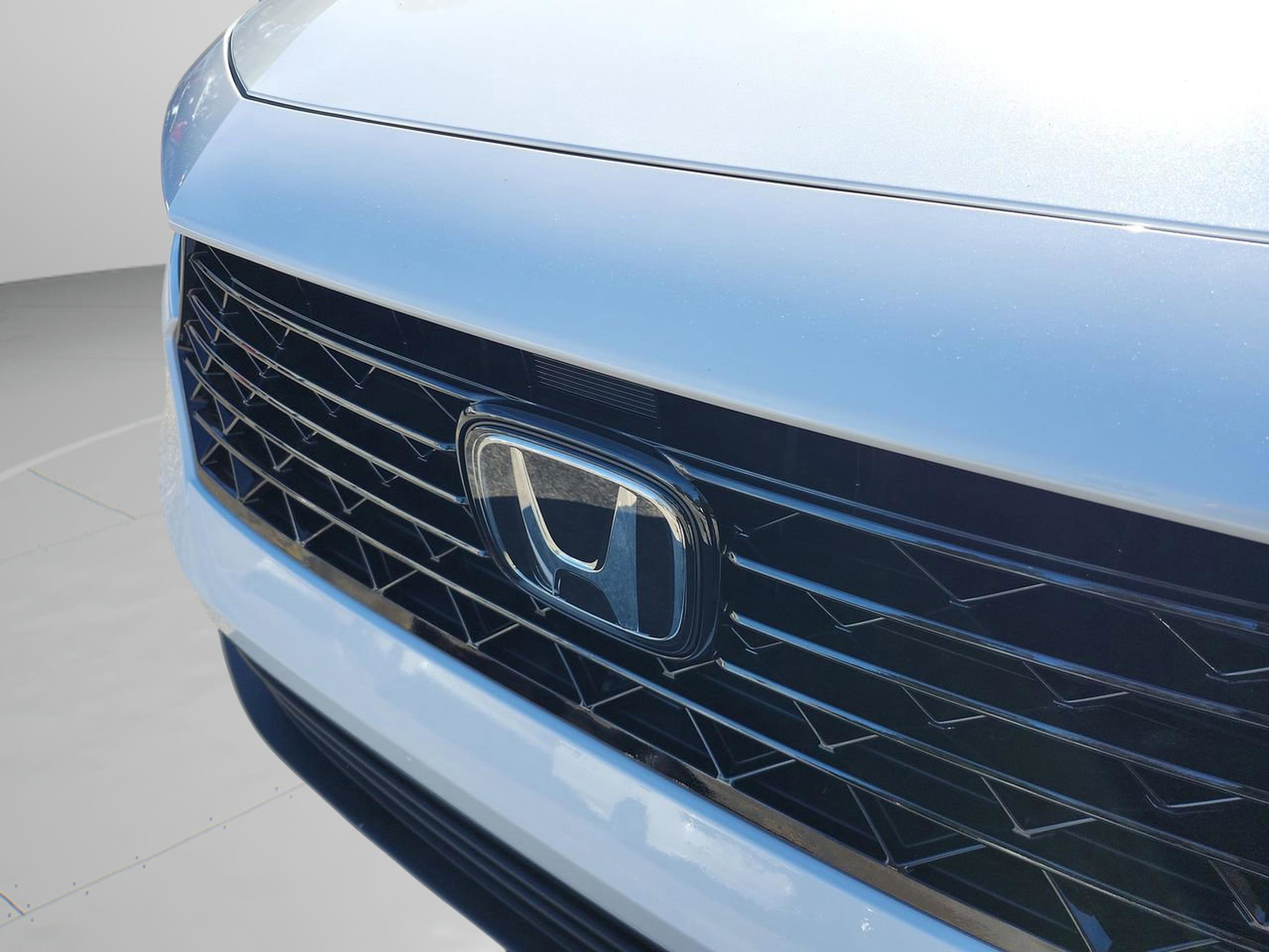 New 2025 Honda Accord SE image 27