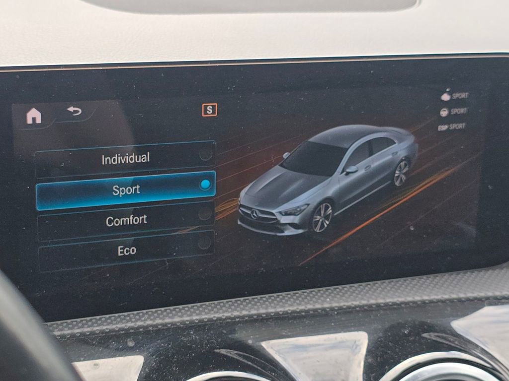 Used 2021 Mercedes-Benz CLA 250 4MATIC image 31