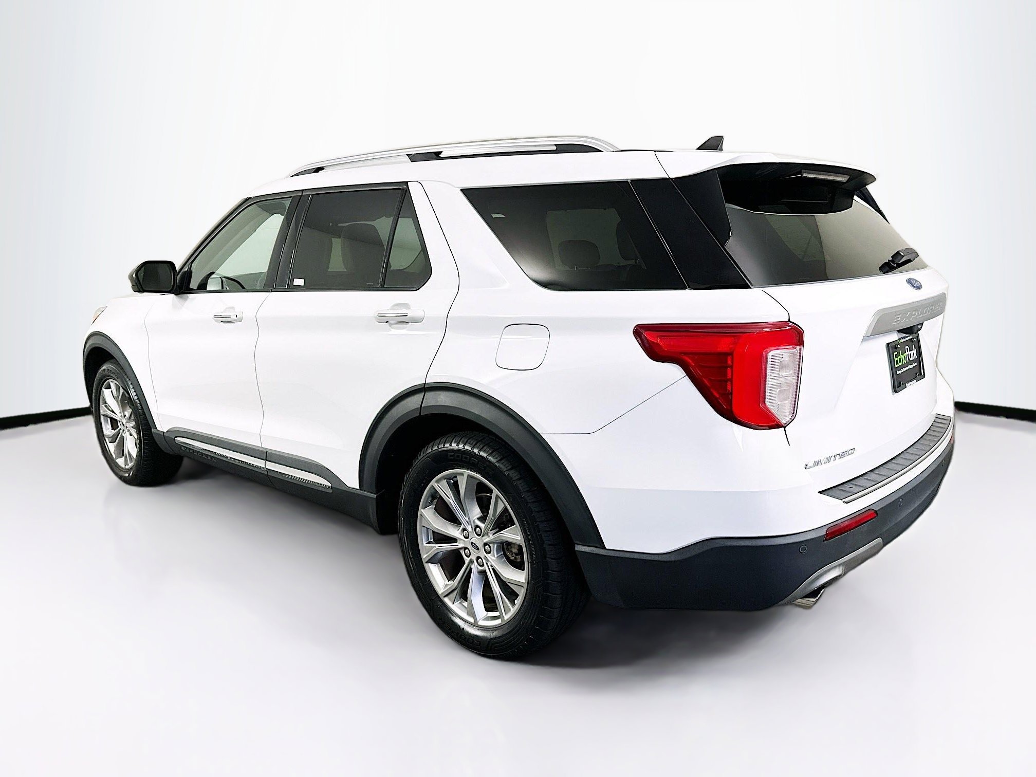 Used 2022 Ford Explorer Limited image 5