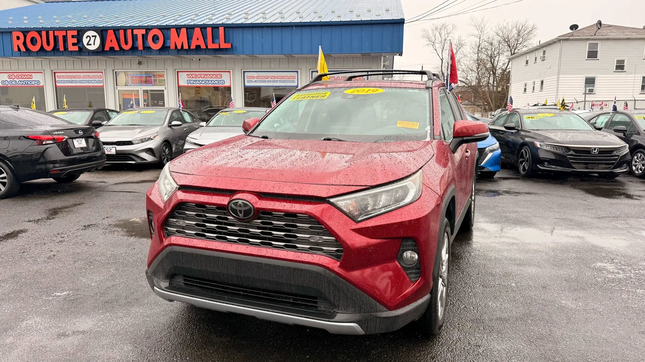 Used 2019 Toyota RAV4 Limited image 1