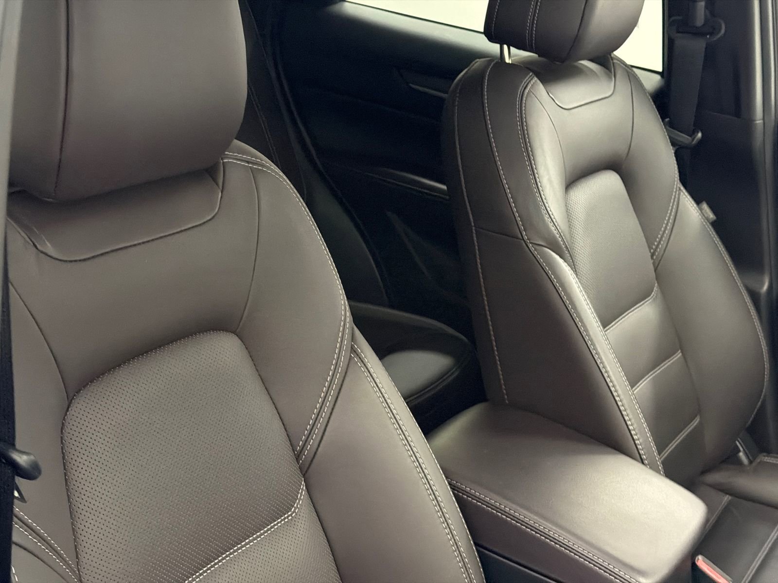 Certified 2025 MAZDA CX-5 Signature AWD/4WD image 11