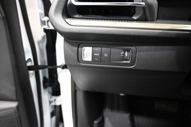 New 2026 Chevrolet Traverse LT w/ Sun and Wheel Package image 25