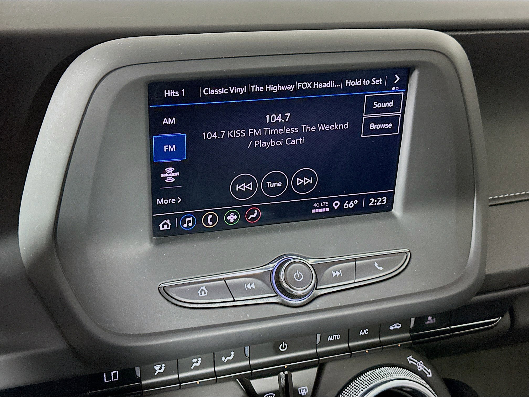 Used 2023 Chevrolet Camaro LT image 18