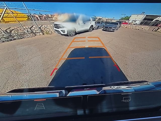 Used 2025 GMC Sierra 1500 SLT AWD/4WD image 28