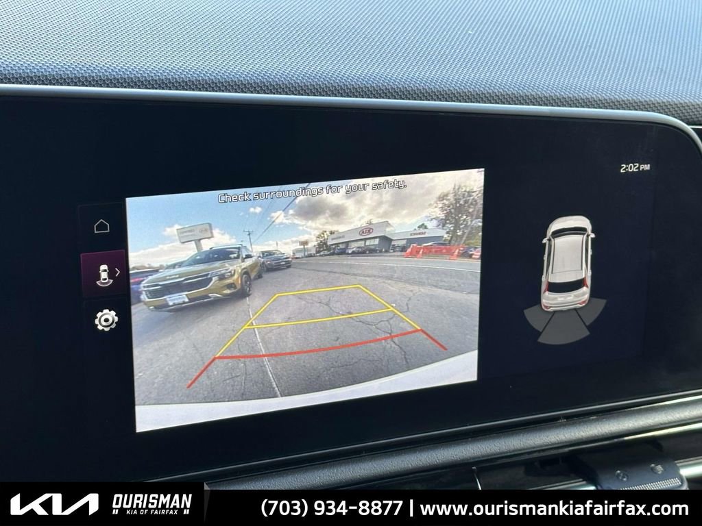 Used 2023 Kia Niro EX Touring image 5