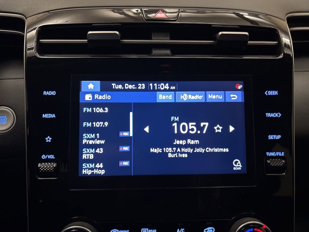 Certified 2023 Hyundai Tucson SEL image 17