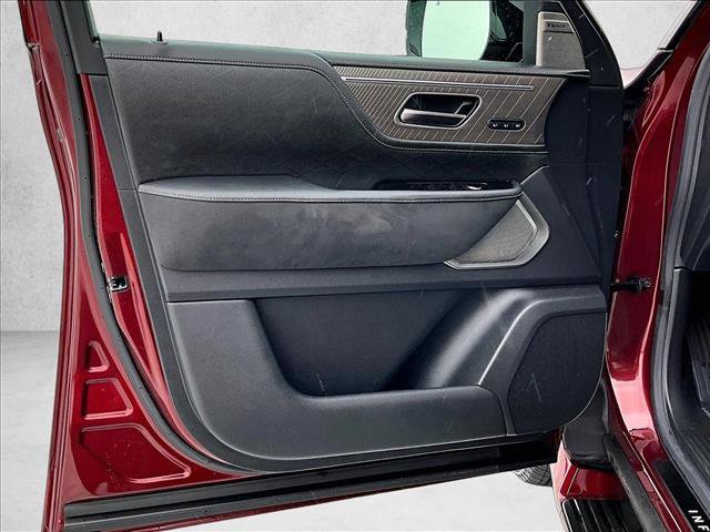 Used 2025 INFINITI QX80 Autograph image 18