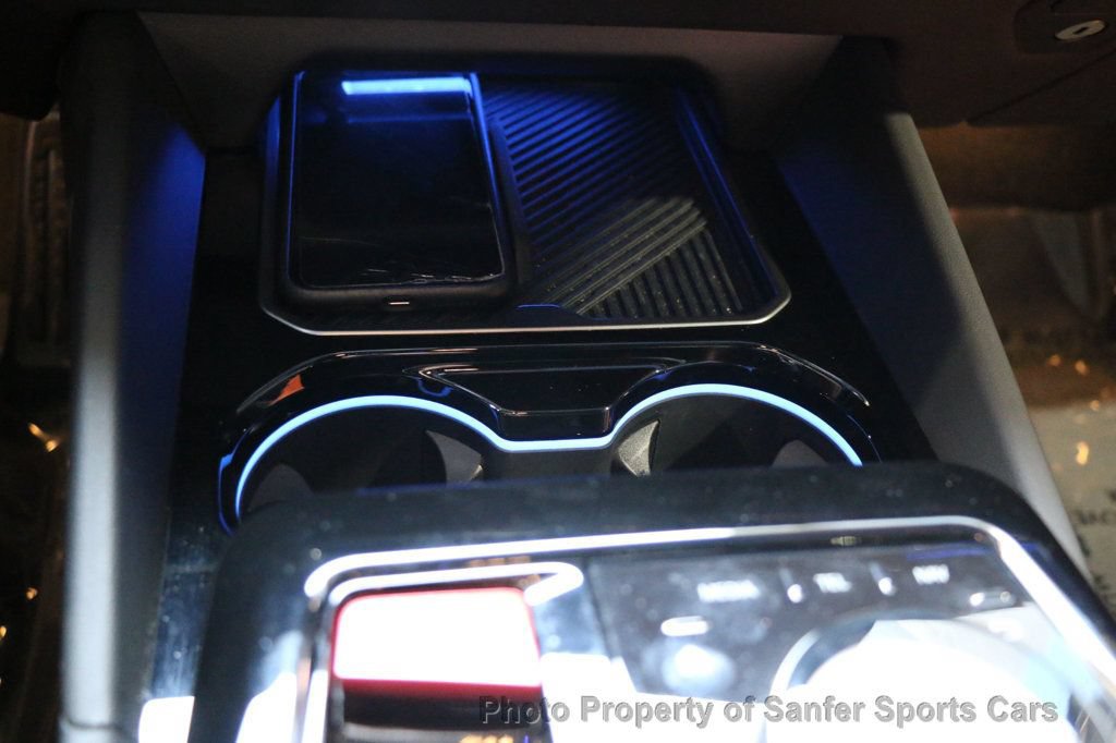 Used 2025 BMW M5 AWD/4WD image 43